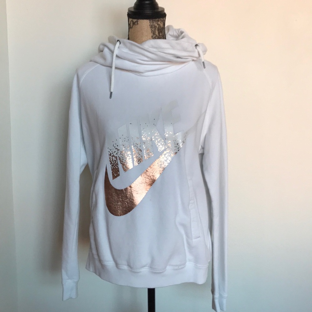 Funnel neck Nike sweatshirt